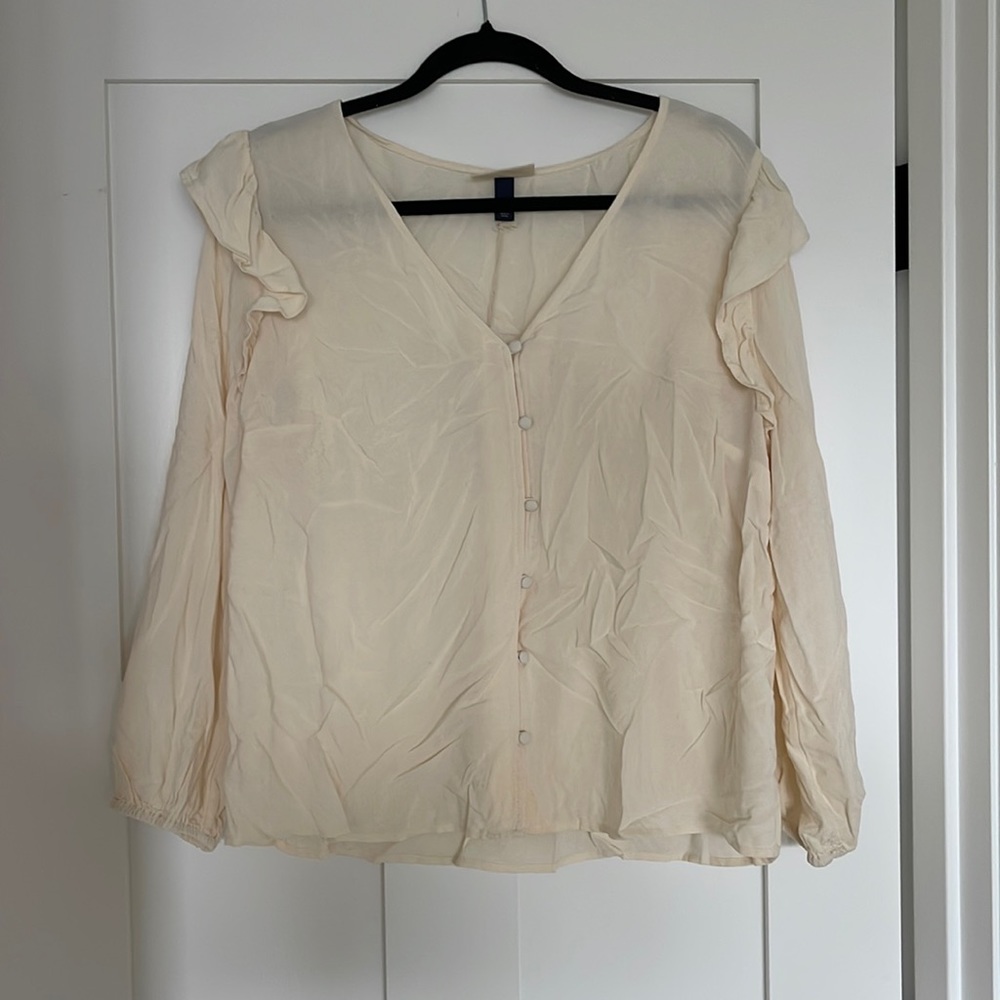 Universal Thread Creme Blouse